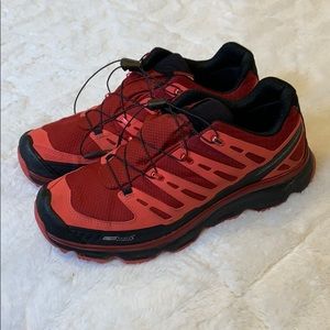 Salomon Synapse Running Shoes Size 10 Women